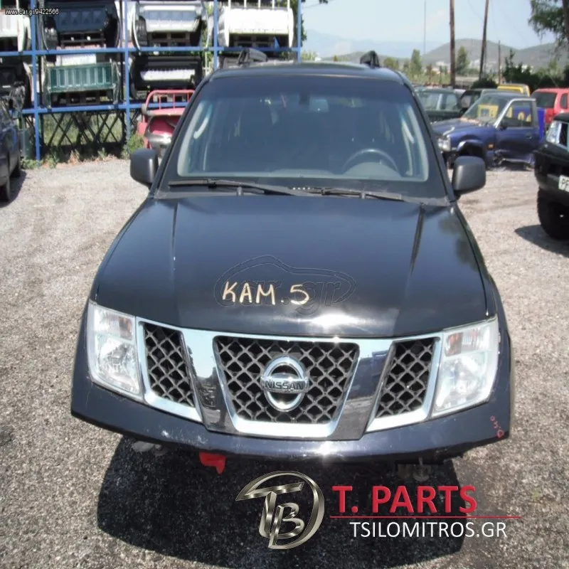 Καμπίνα Nissan Pathfinder 2005–2011 — φωτογραφία 1