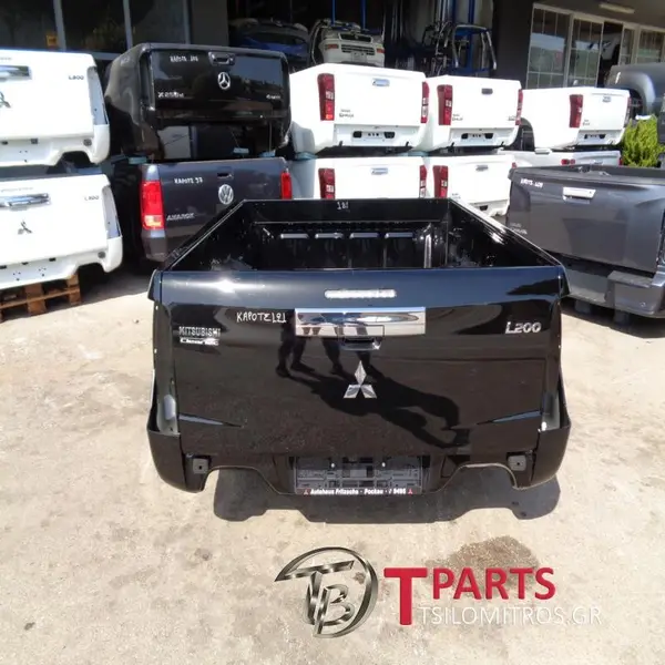 Καρότσα Mitsubishi L200 2020–2022 — 4×4 · Μαύρο